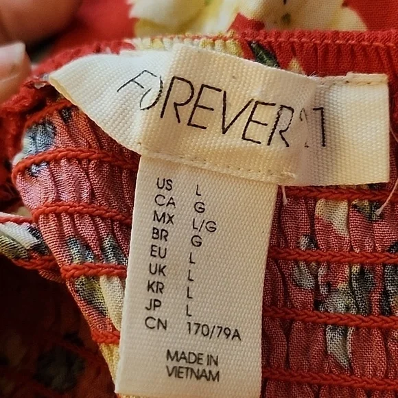 F21 - LG Red Floral Bow Tie Bohemian Romper - Picture 9 of 9